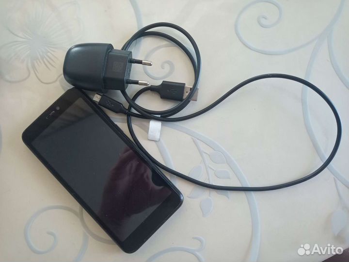 Смартфон Dexp bs650 black