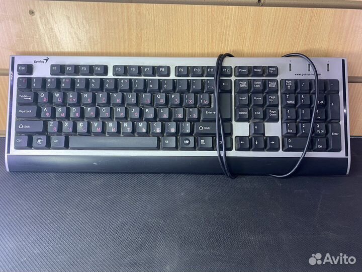 Клавиатура genius (проводная)