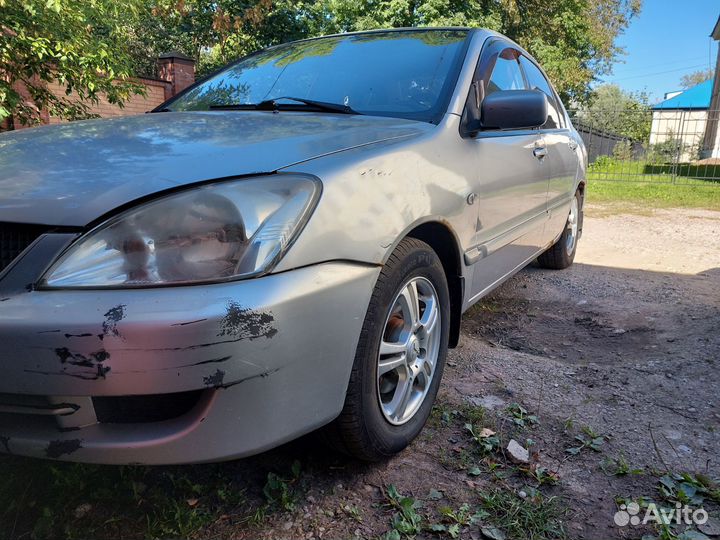 Mitsubishi Lancer 1.6 МТ, 2007, 300 000 км
