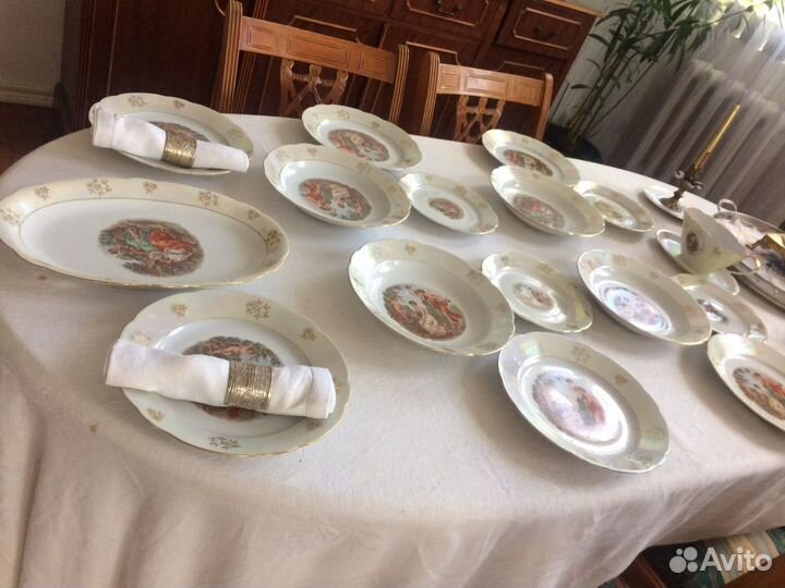 Столовый сервиз 