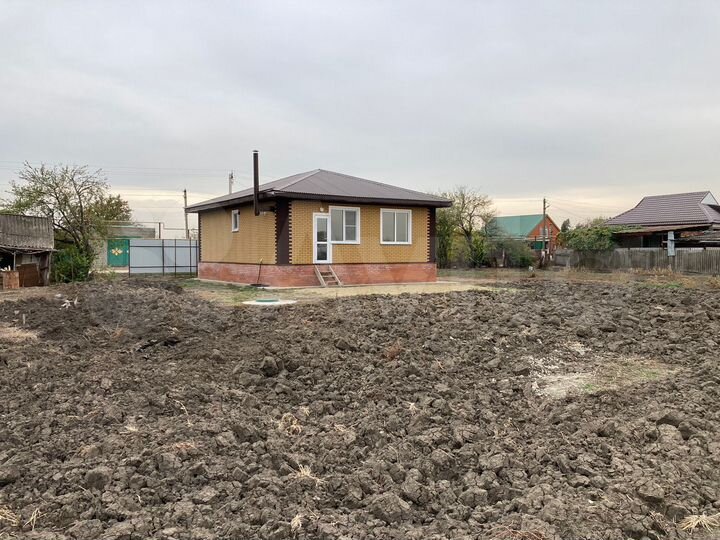 Дом 74 м² на участке 8,3 сот.