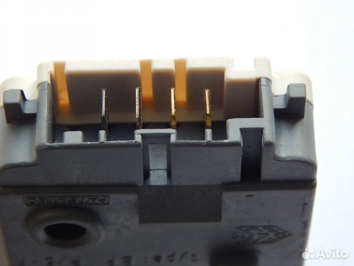 Блокировка люка ст.машины Electrolux INT005ZN