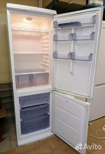 Холодильник Vestel