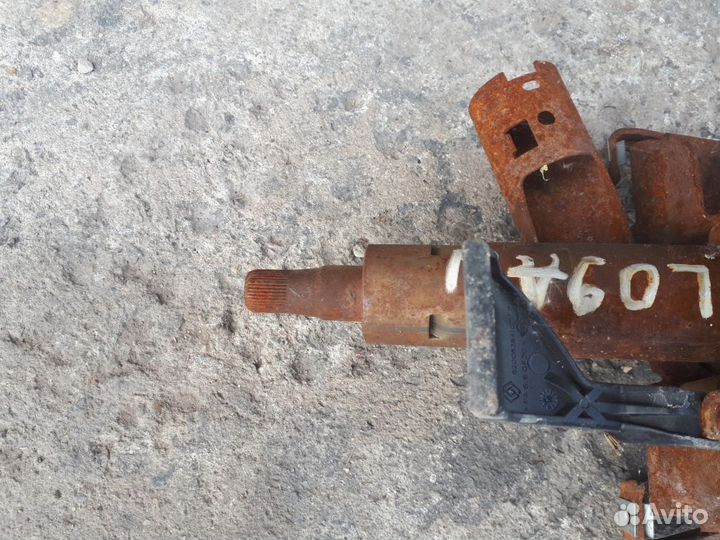 Колонка рулевая Renault Logan