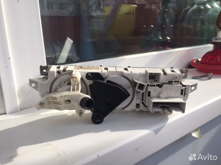 Блок управления печкой Ford Focus 2