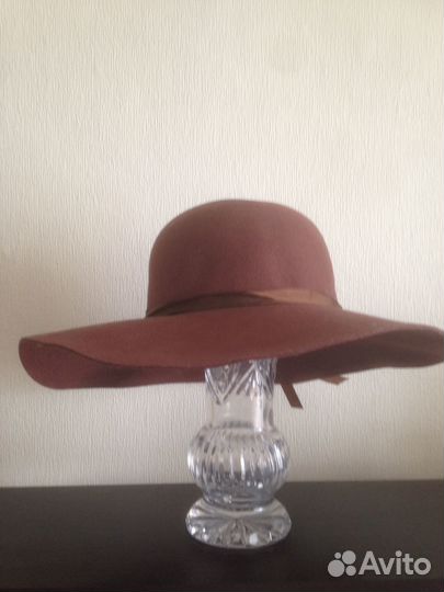 Шляпа фетровая женская