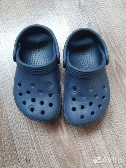 Crocs c7