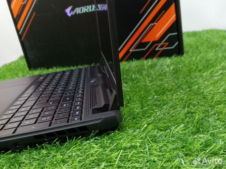 Игровой ноутбук Aorus 15 XE4 на 3070ti