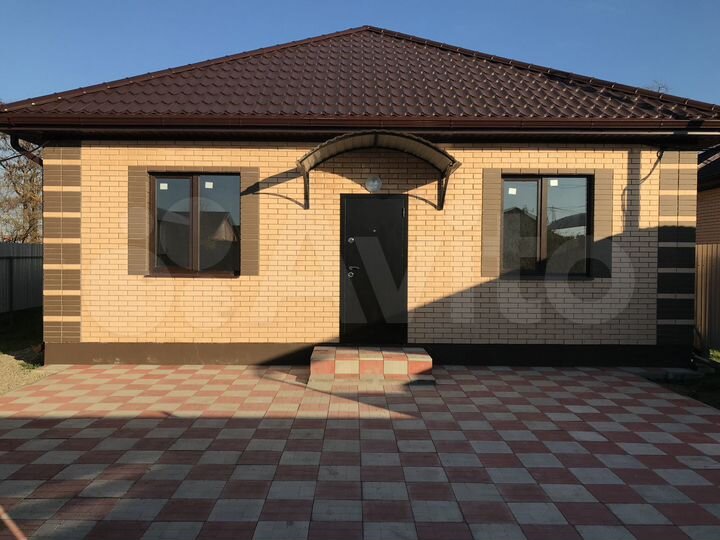 Дом 76 м² на участке 5 сот.