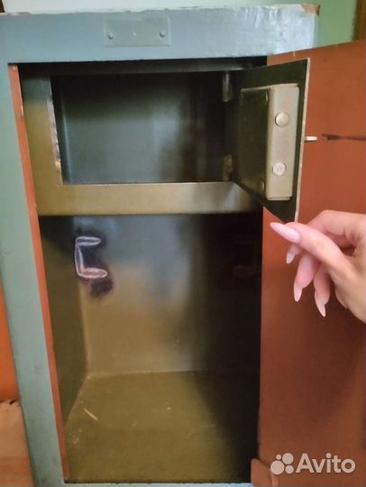 Сейф б/у