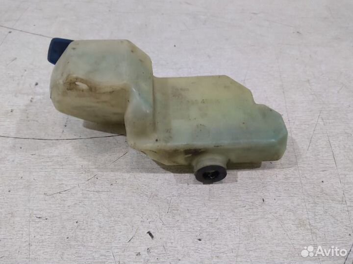 Бачок омывателя передний Audi A4 B6 2000-2004