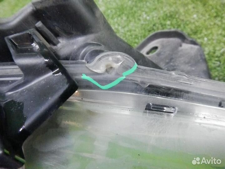 Фара правая Toyota Camry