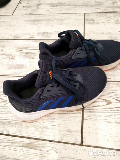 Кроссовки детские adidas 32 размер