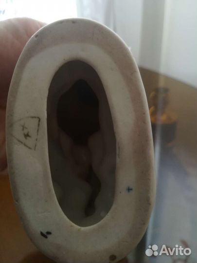 Статуэтка, белочка. Высота 12,5см