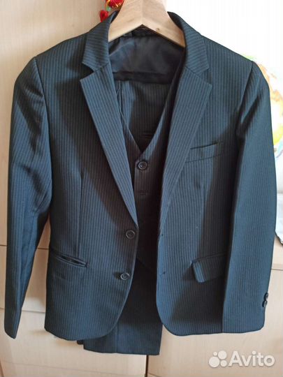 Школьный костюм для мальчика 128-134размер