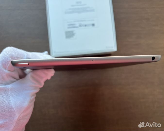 Apple iPad (6-ое поколение / 128 Gb)