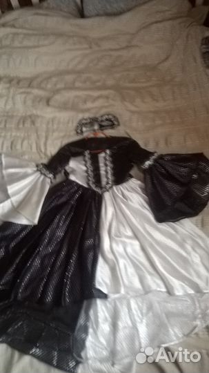 Нарядное платье для бала