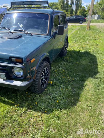 LADA 4x4 (Нива) 1.7 МТ, 1996, 184 870 км