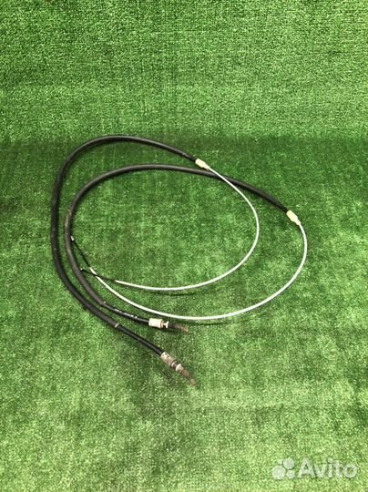 Троса ручного тормоза Peugeot 308