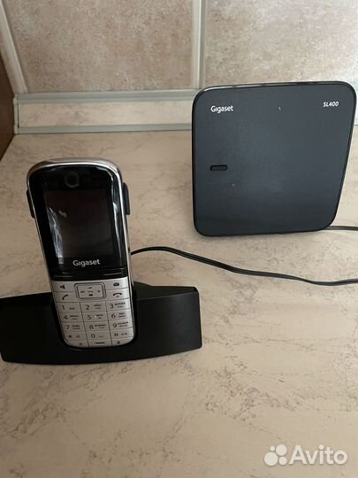 Беспроводной телефон Gigaset SL400