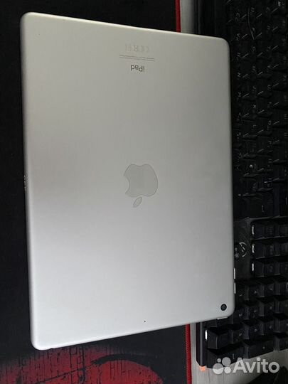 iPad 8 поколения 32gb