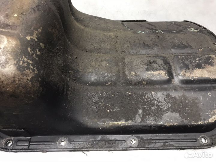 Поддон двигателя Mitsubishi Libero CD5W 1998 г.в