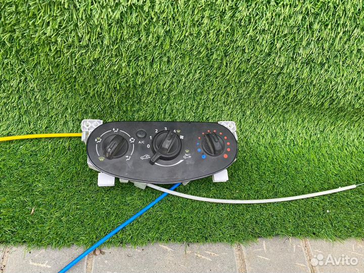 Блок управления печкой renault