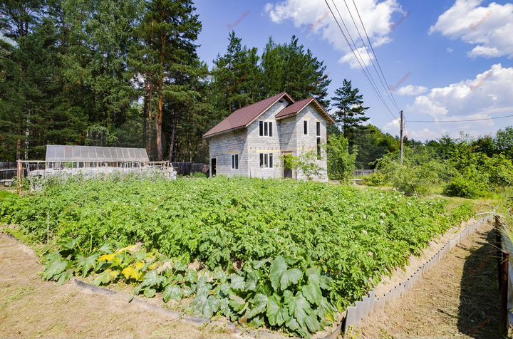 Дом 130 м² на участке 26 сот.