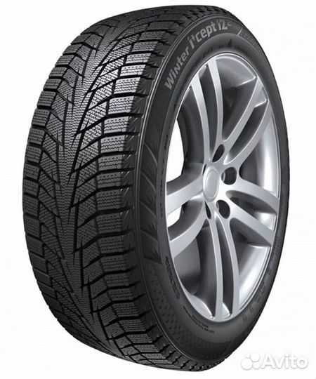 Hankook Winter I'Cept iZ 2 W616 205/50 R17 93T