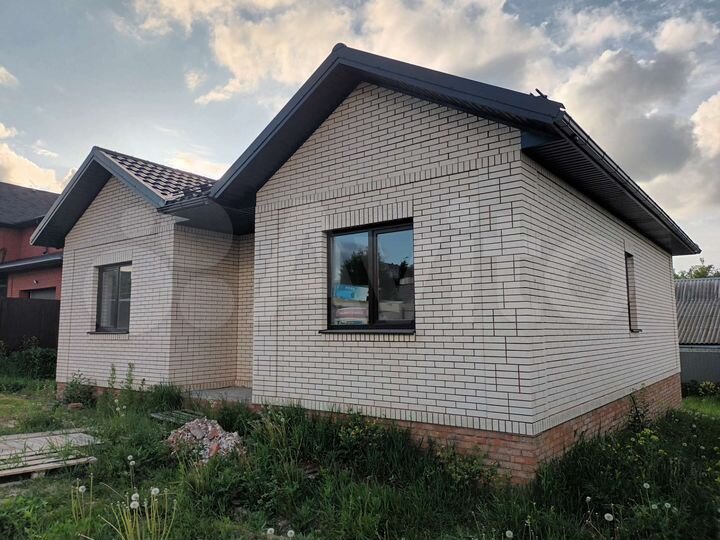 Дом 100 м² на участке 5 сот.