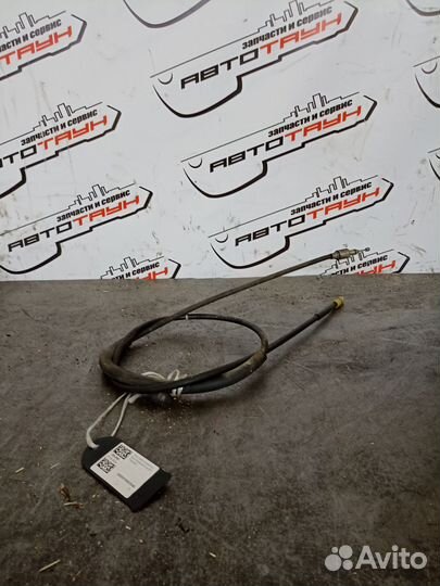 Тросик ручника audi Q7 4LB левый правый 7L8609721B 4WD