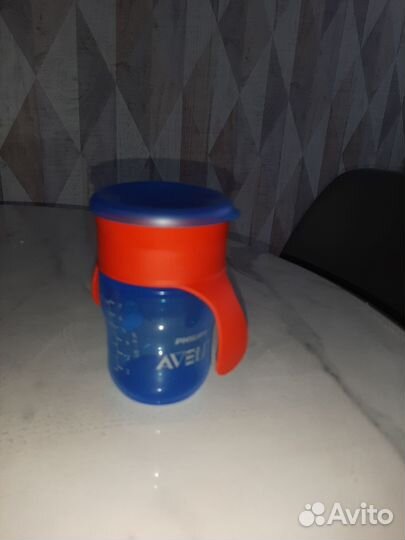 Поильник непроливайка avent