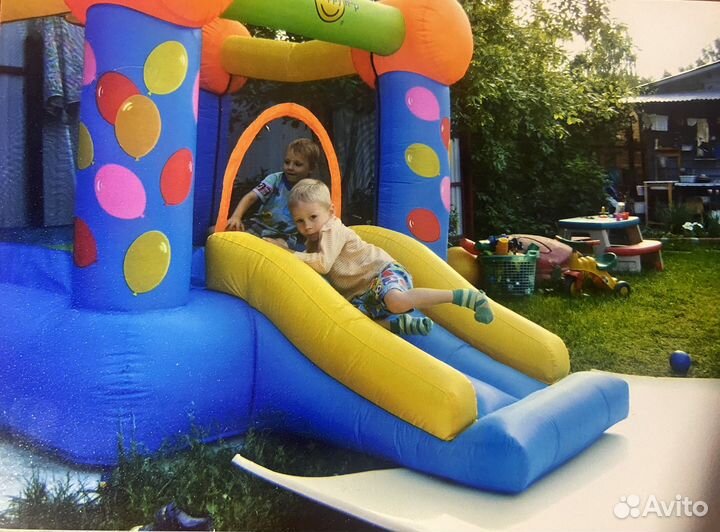 Детский надувной батут с горкой