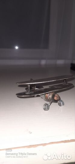 Самолет упс 8