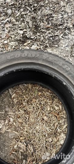 Goodyear Ice Navi Zea 225/55 R17