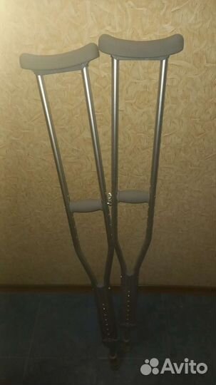 Костыли подмышечные