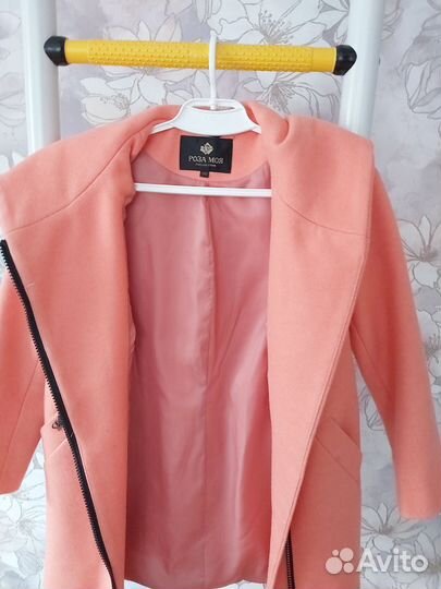 Пальто для девочки 140