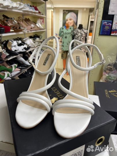 Босоножки женские 38 размер