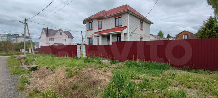 Дом 300 м² на участке 10 сот.