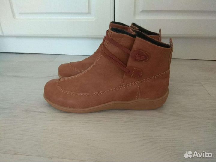 Ботинки новые