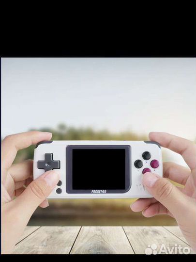 Игровая консоль Pocket Go экраном 2,4.32 гб