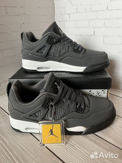 Nike air jordan 4 retro grey