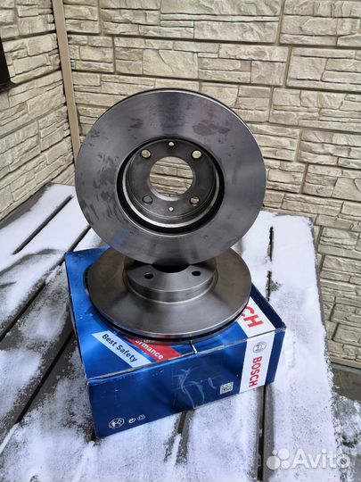 Диски тормозные передние Kia Rio II (2005-2011)