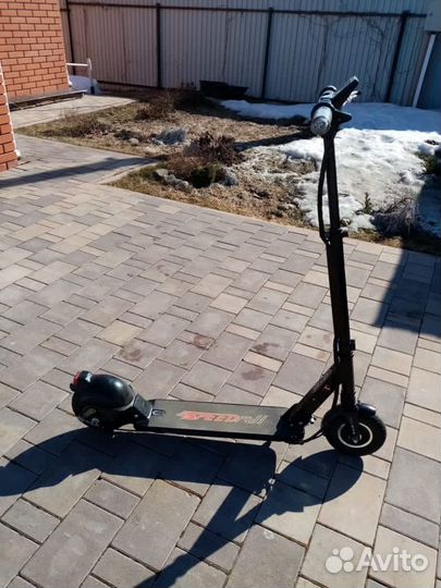 Электросамокат Speed Roll