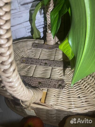 Продам новую корзину для пикника ручной работы