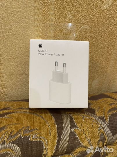 Зарядный блок iPhone 20w