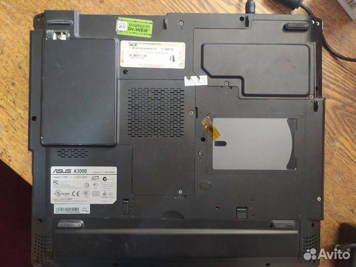 Ноутбук Asus A3000
