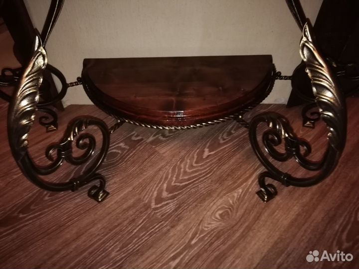 Журнальный столик в прихожую и каминную ковка