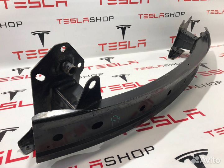 Усилитель переднего бампера Tesla Model X 2016