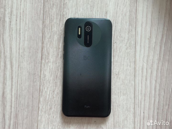 BQ 5031G Fun, 8 ГБ